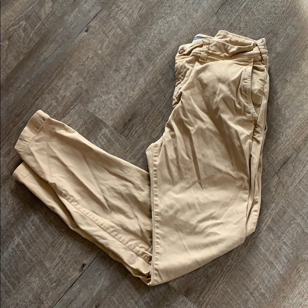 American Eagle Khakis